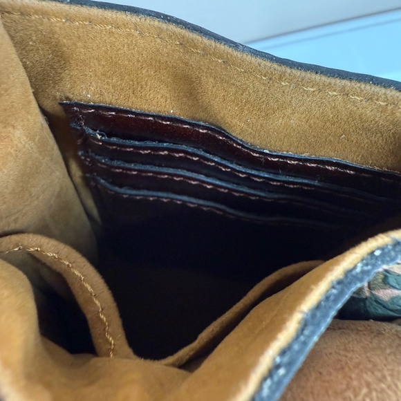 Patricia Nash Rivalta Crossbody Mini Bag – English Country Floral – NWT - Picture 11 of 15